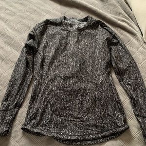 lululemon Long sleeve shirt